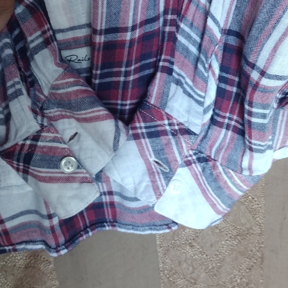 🏷 Rails Women's Top Charli Raspberry Coast White Button Down Shirt - Picture 6 of 14